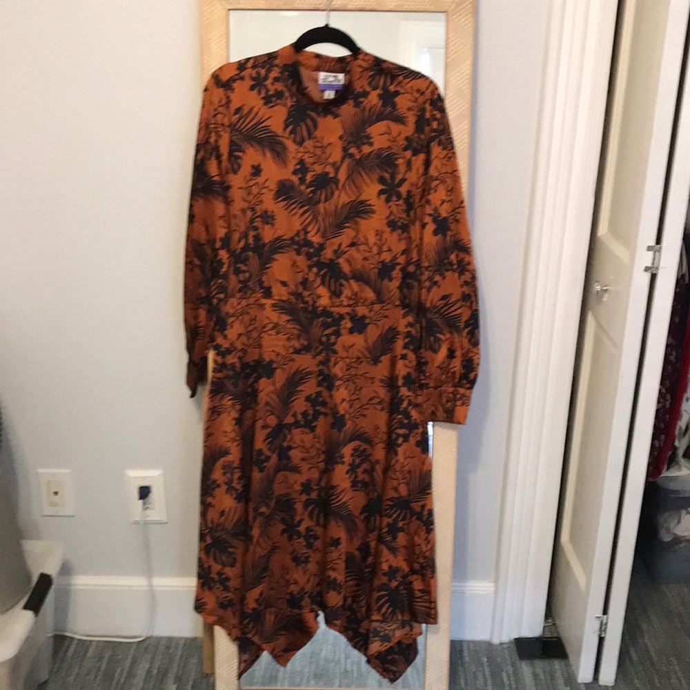 NWT Future Collective dress- XL